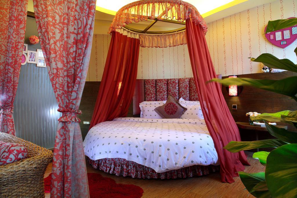 Forest City Resort Hotel Haikou  Zimmer foto